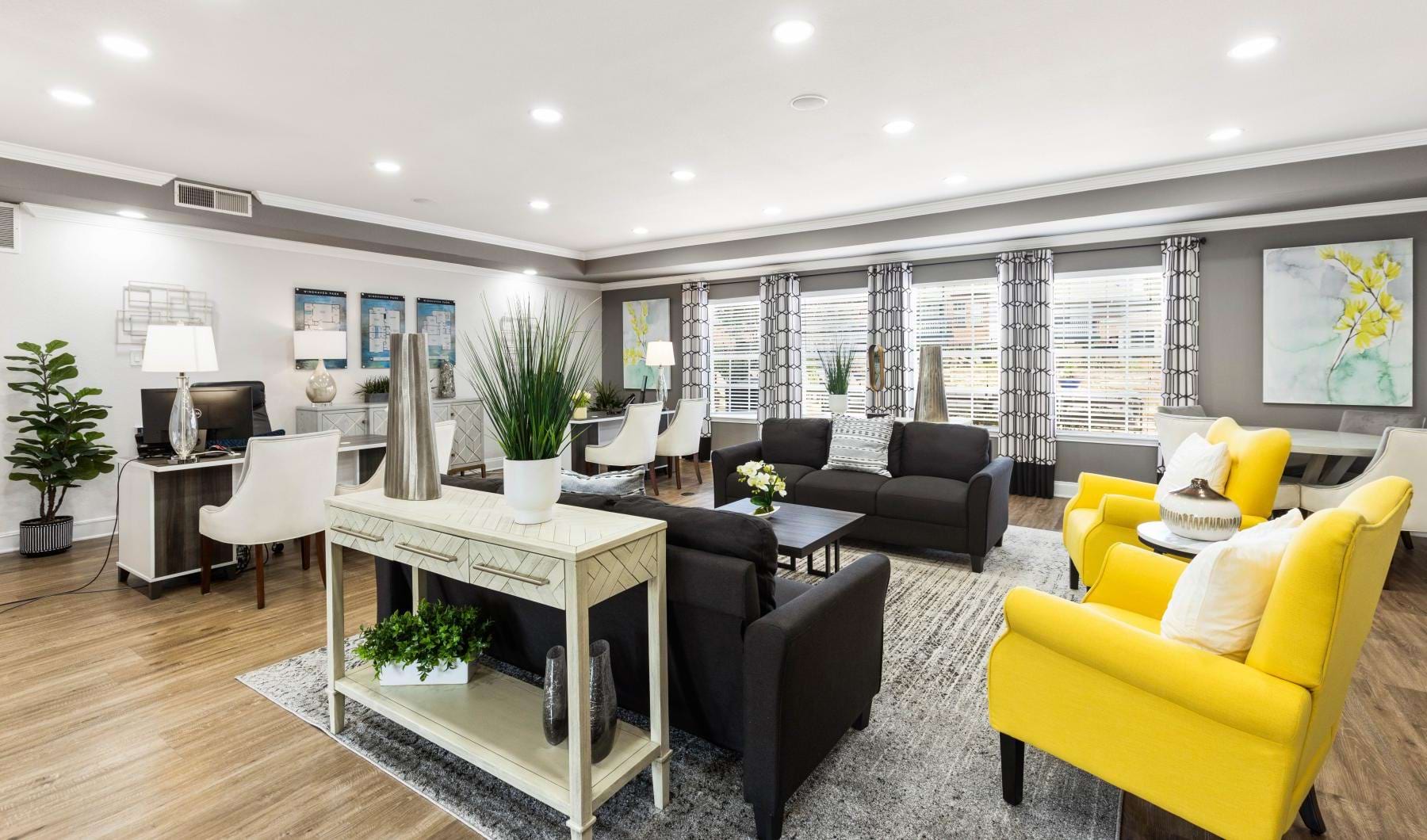 Windhaven Park apartment photo