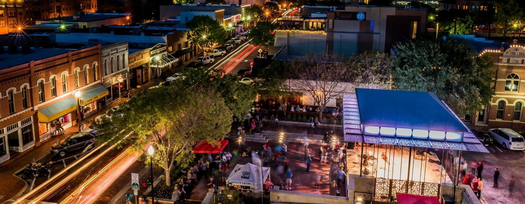 a city street at night